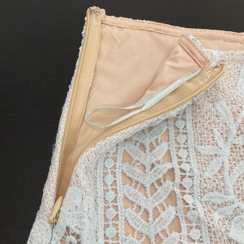 Baby Blue Lace Mini Skirt with Lining - Small - Picture 11 of 11